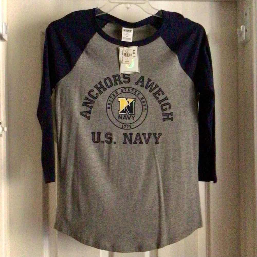 🔥SALE🔥 NEW ANCHORS AWEIGH US NAVY RAGLAN T-SHIRT SIZE MEDIUM